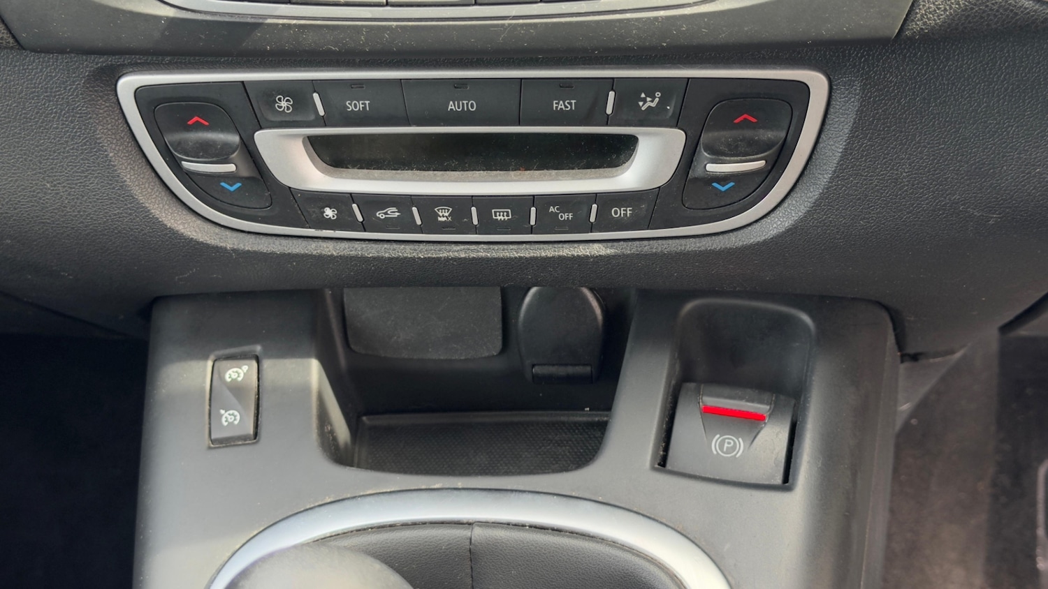 Used Renault Grand Scenic 2014 for sale - 78133890: Photo 18