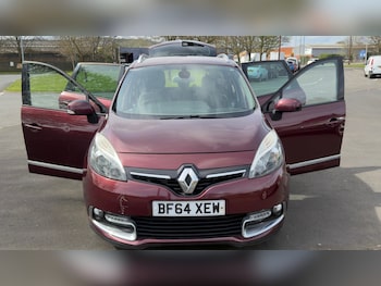 Used Renault Grand Scenic 2014 for sale - 78133890: Photo