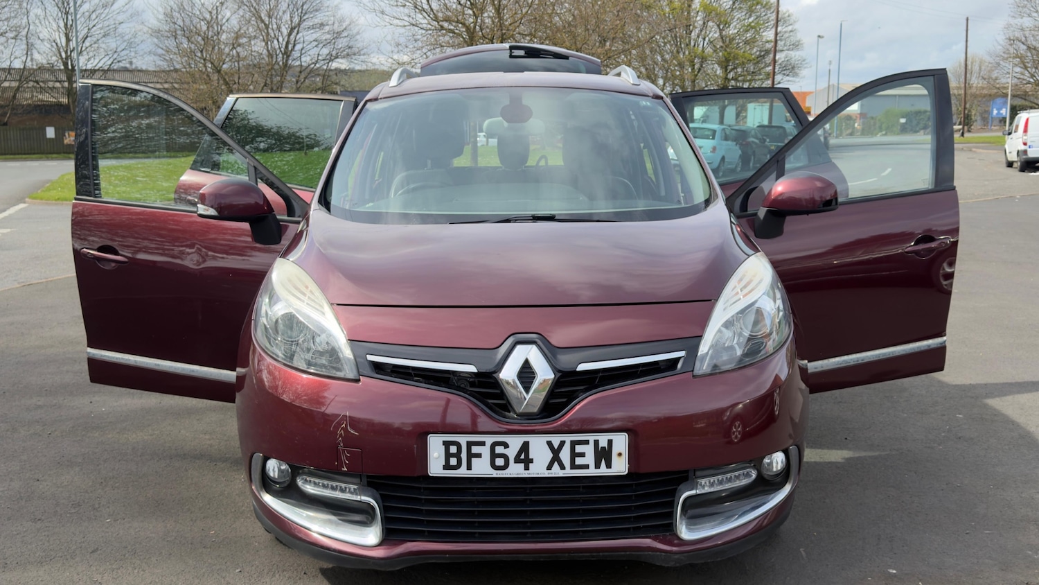 Used Renault Grand Scenic 2014 for sale - 78133890: Photo 5