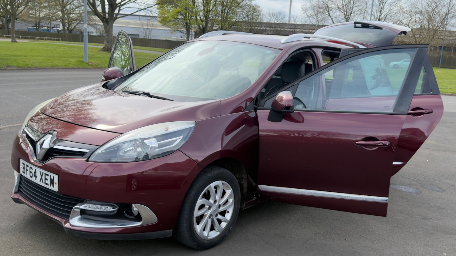 Used Renault Grand Scenic 2014 for sale - 78133890: Photo 6