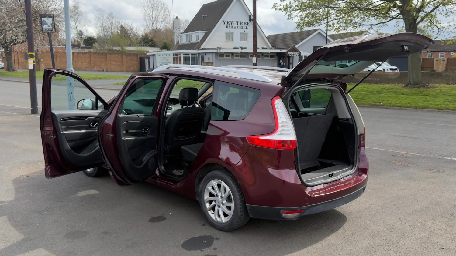 Used Renault Grand Scenic 2014 for sale - 78133890: Photo 7