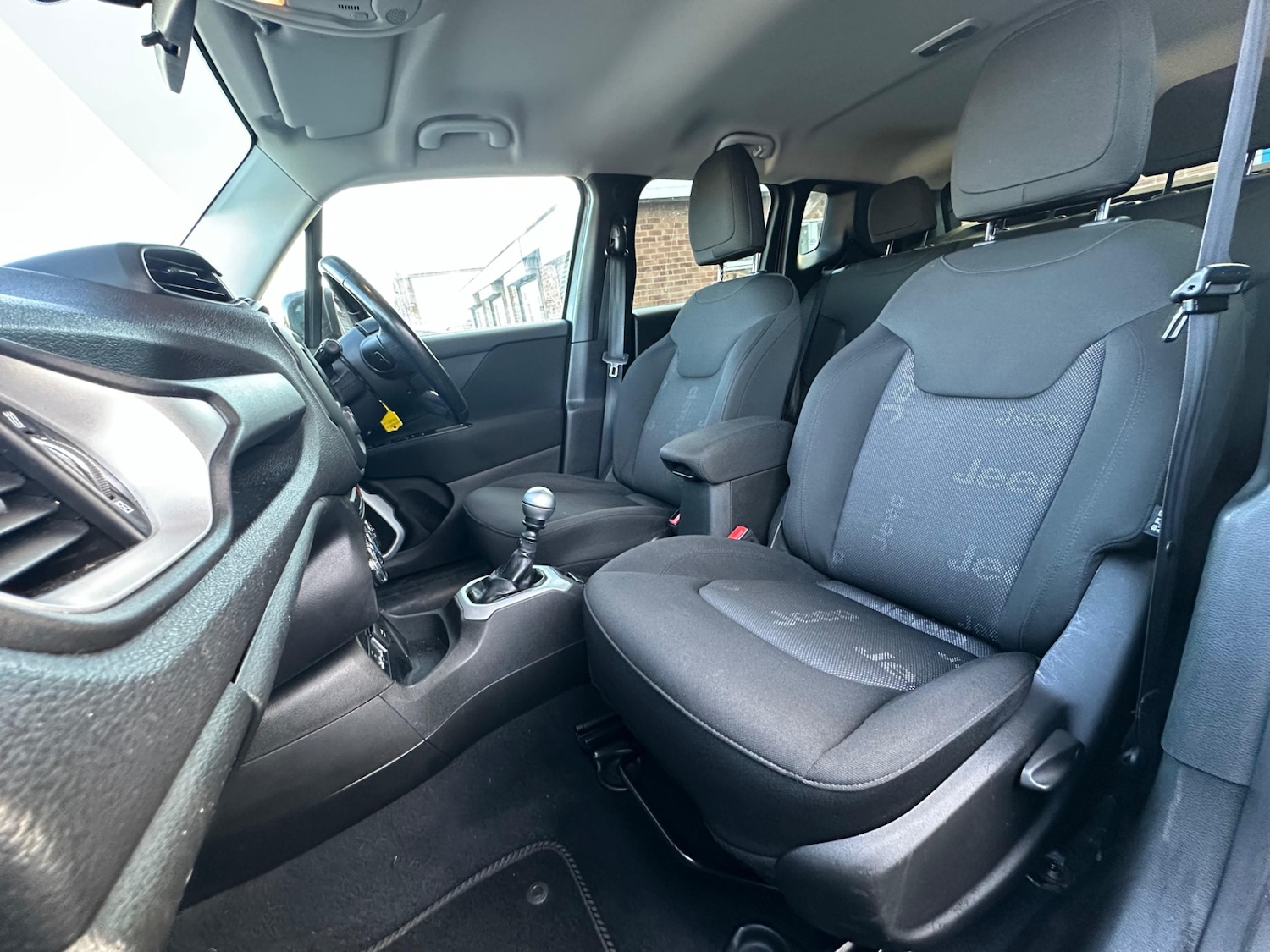 Used Jeep Renegade 2016 for sale - 76914014: Photo 10