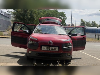 Used Citroen C4 Cactus 2016 for sale - 79121048: Photo