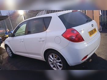 Used Kia Ceed 2008 for sale - 77484001: Photo