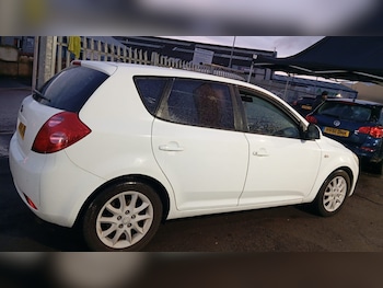 Used Kia Ceed 2008 for sale - 77484001: Photo