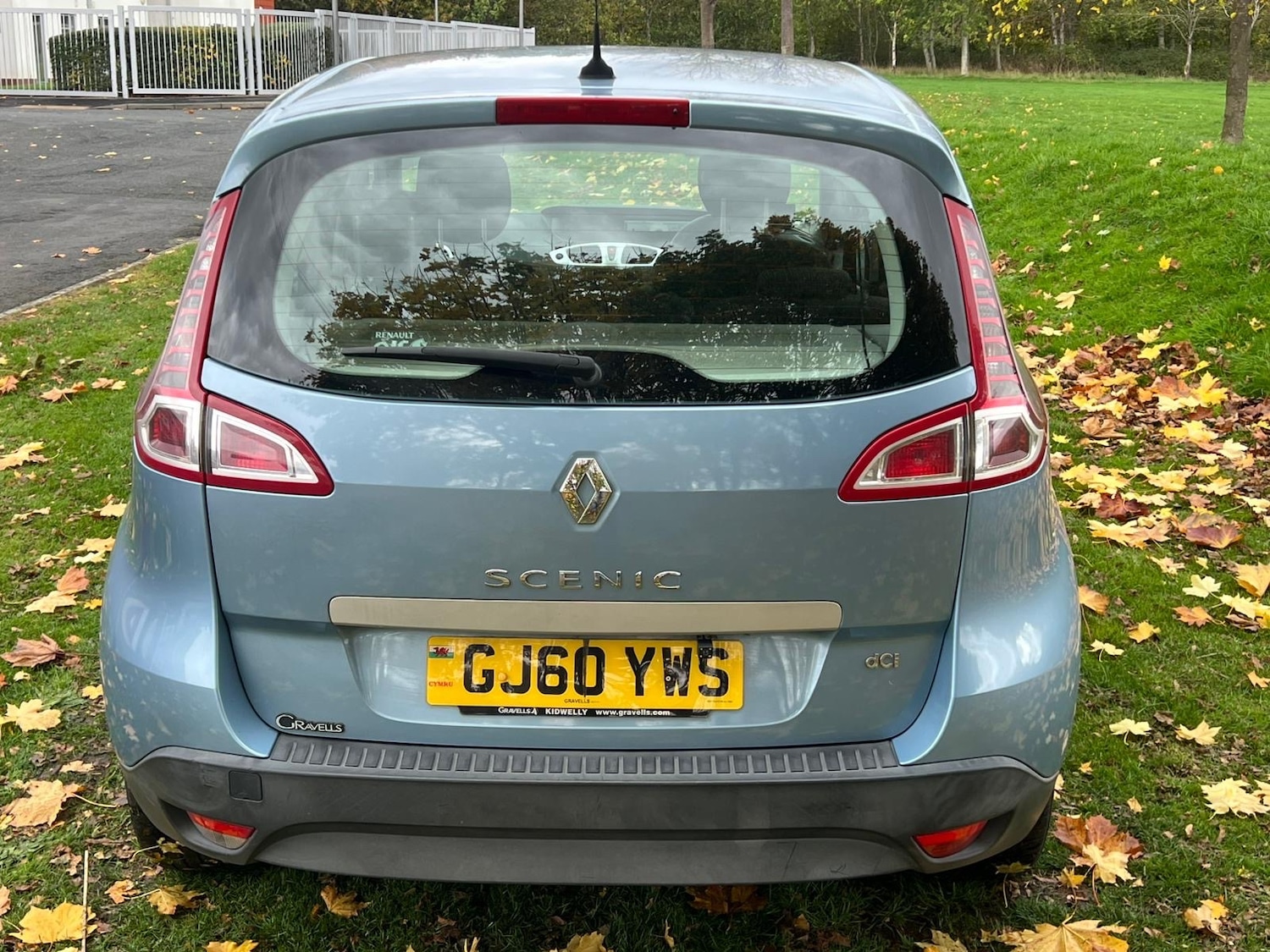 Used Renault Scenic 2010 for sale - 76453128: Photo 10