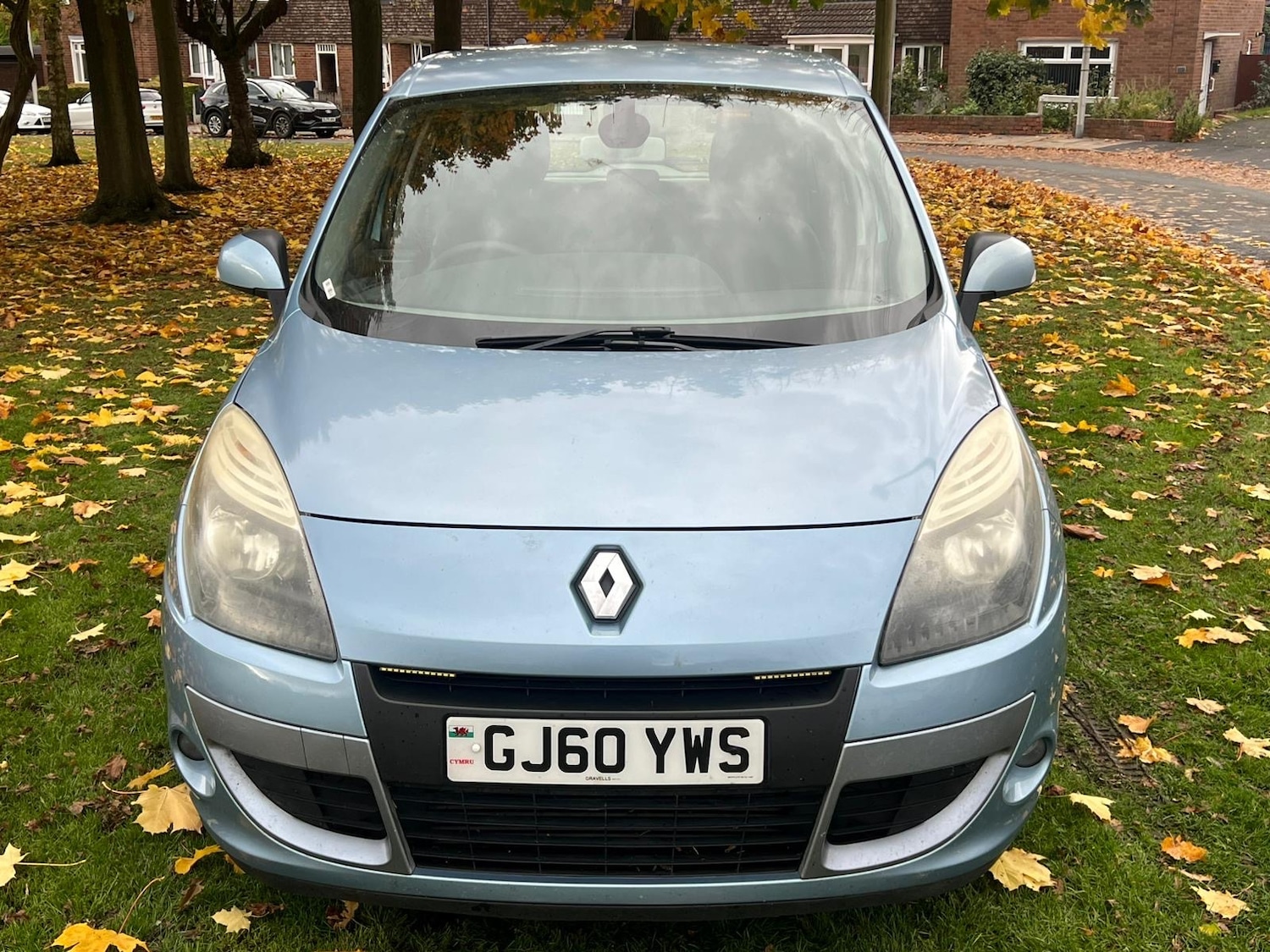 Used Renault Scenic 2010 for sale - 76453128: Photo 4