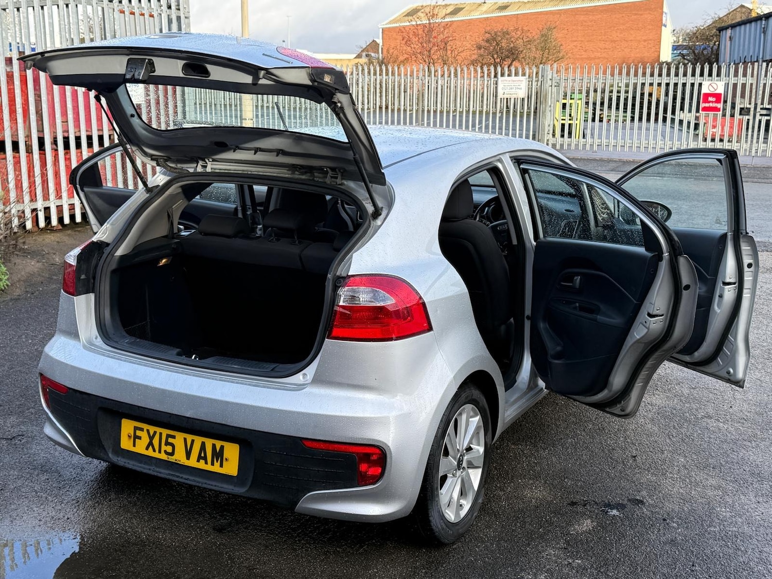 Used Kia Rio 2015 for sale - 76528672: Photo 25