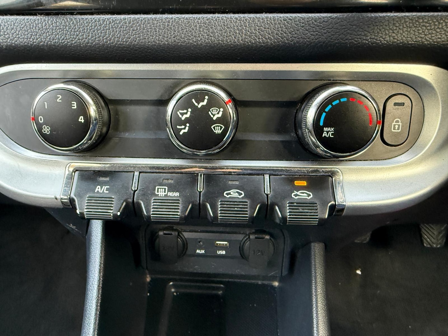 Used Kia Rio 2015 for sale - 76528672: Photo 39