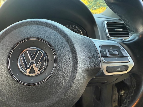 Used Volkswagen Scirocco 2011 for sale - 76176114: Photo 35
