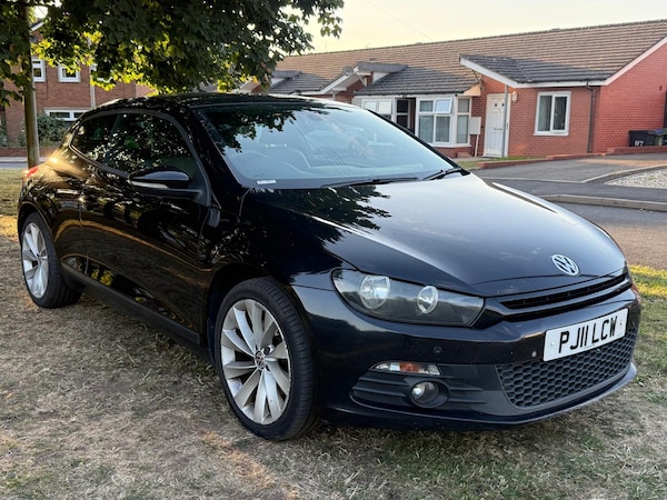 Used Volkswagen Scirocco 2011 for sale - 76176114: Photo 3