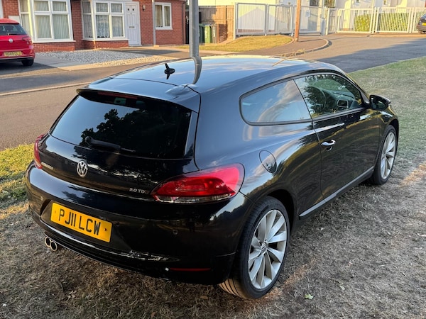 Used Volkswagen Scirocco 2011 for sale - 76176114: Photo 7