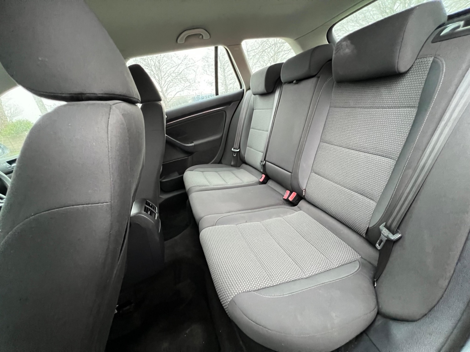 Used Volkswagen Golf 2010 for sale - 76875351: Photo 16