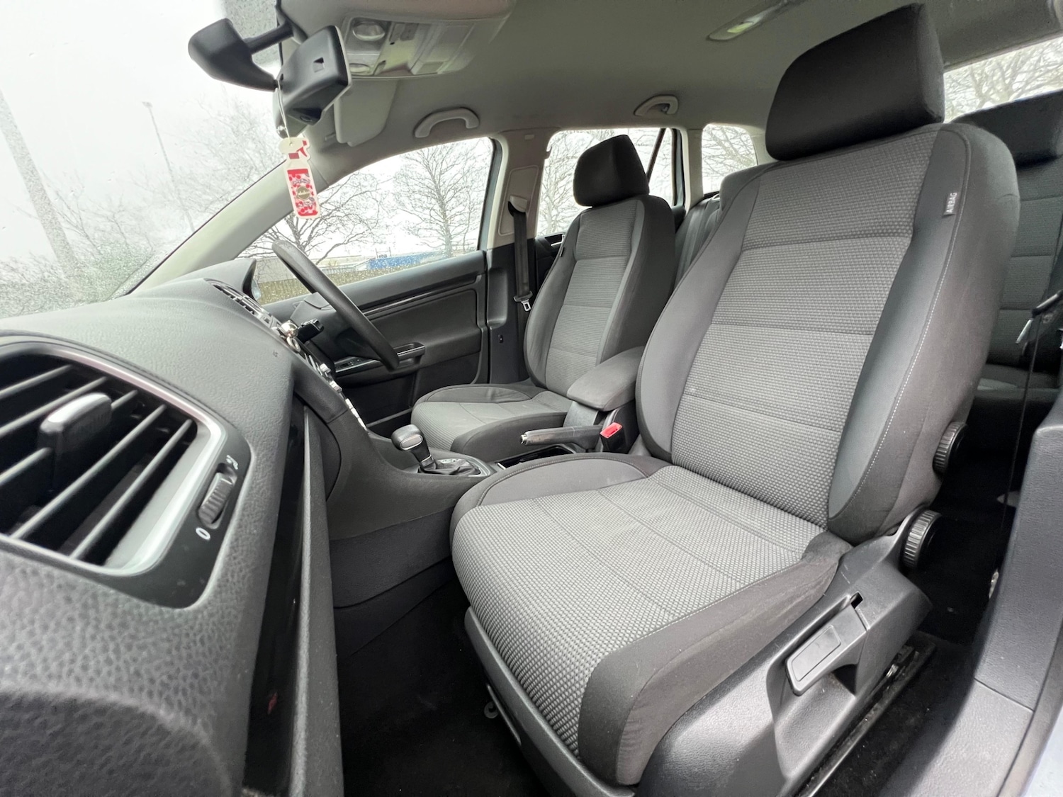 Used Volkswagen Golf 2010 for sale - 76875351: Photo 17