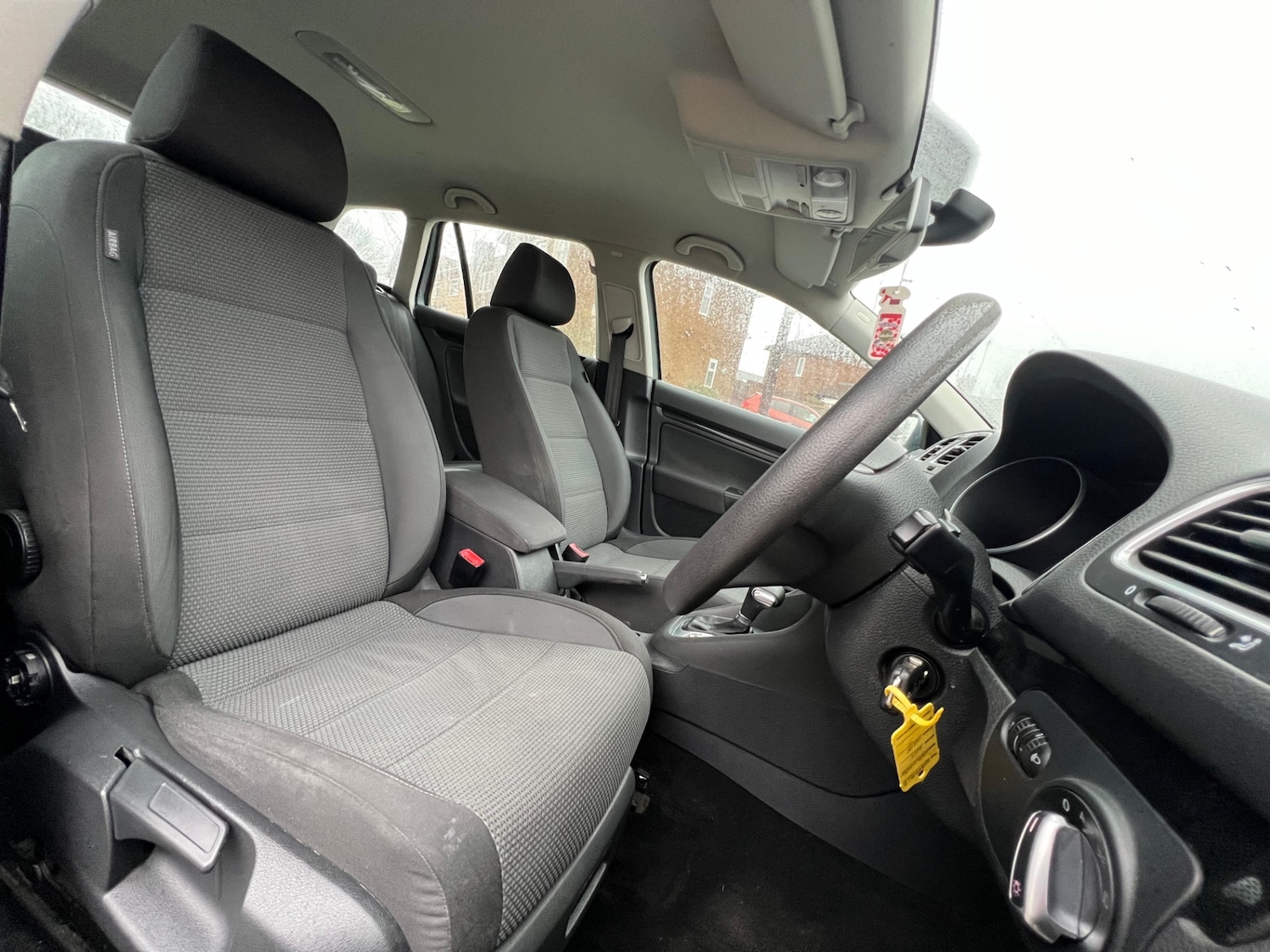 Used Volkswagen Golf 2010 for sale - 76875351: Photo 18