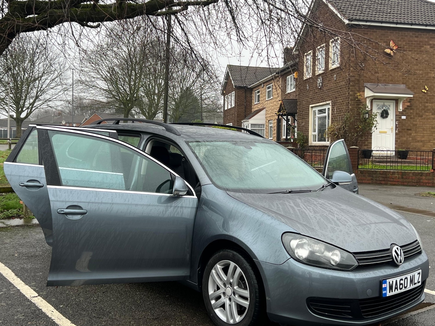 Used Volkswagen Golf 2010 for sale - 76875351: Photo 23