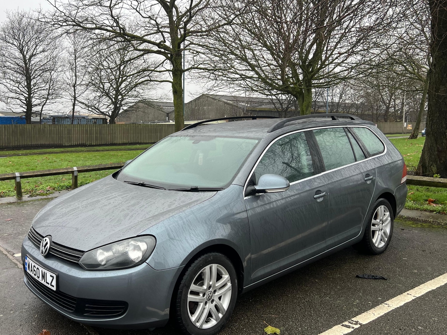 Used Volkswagen Golf 2010 for sale - 76875351: Photo 6
