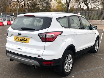 Used Ford Kuga 2017 for sale - 76446997: Photo