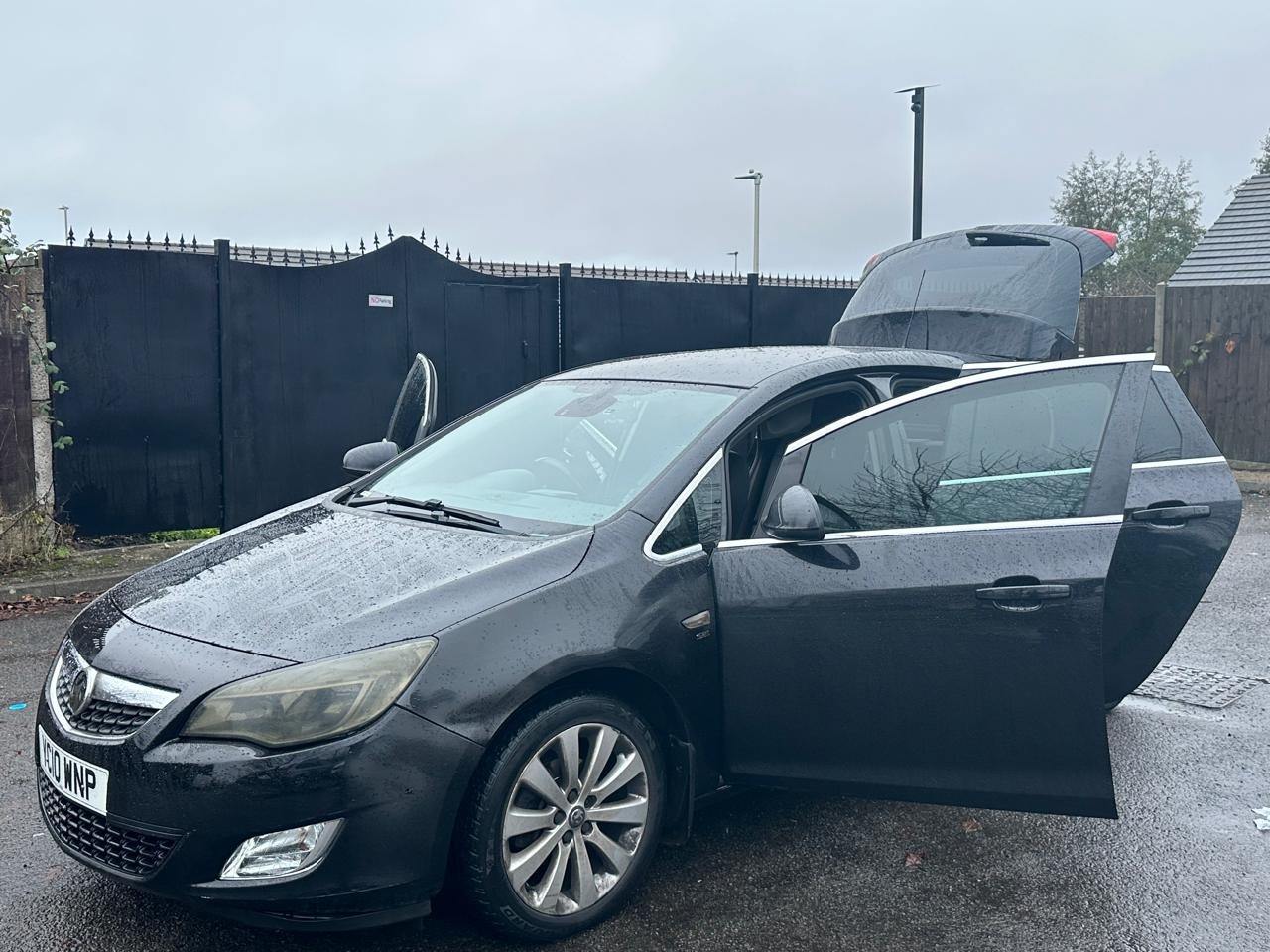 Used Vauxhall Astra 2010 for sale - 76619584: Photo 21