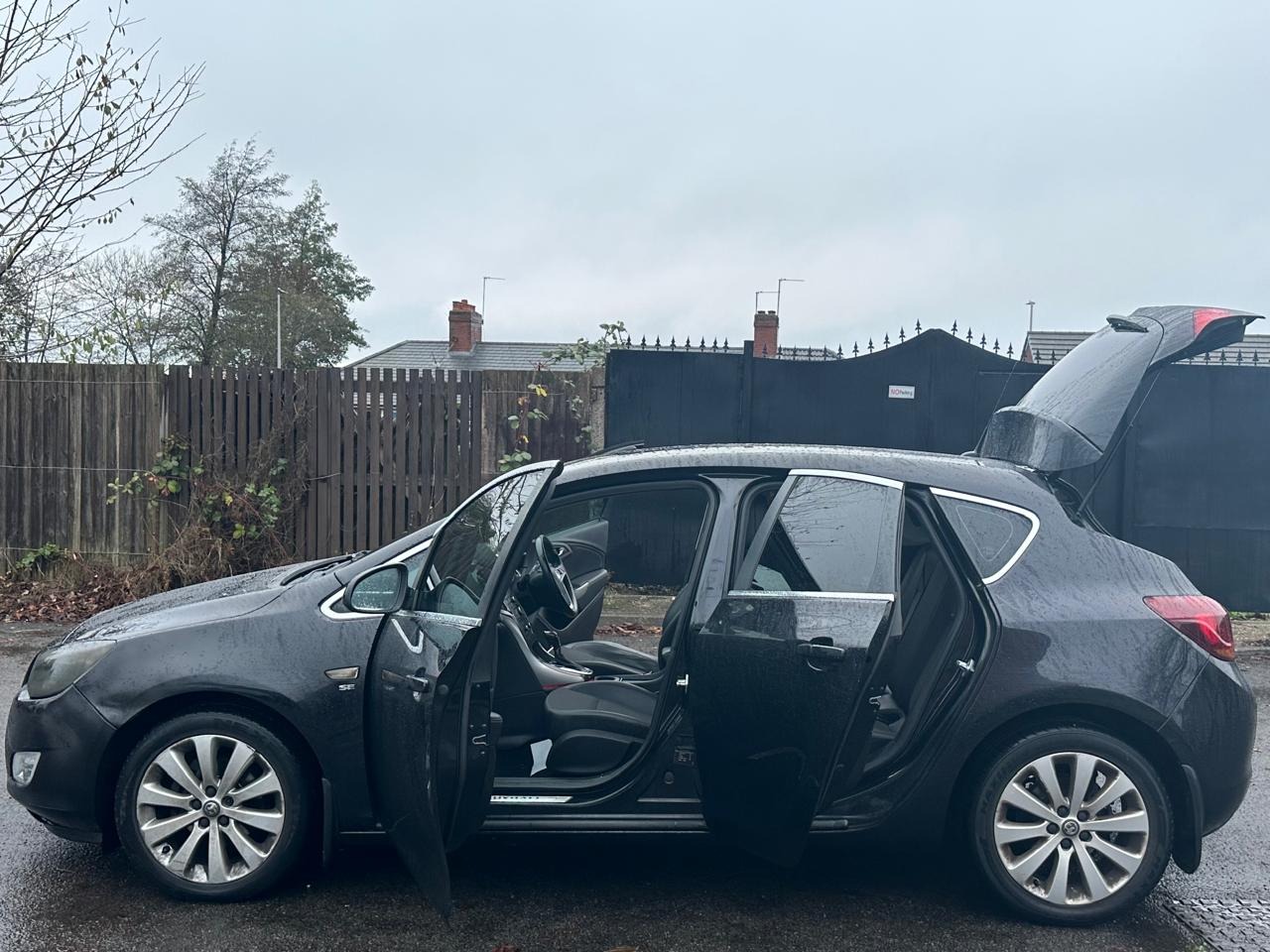 Used Vauxhall Astra 2010 for sale - 76619584: Photo 25