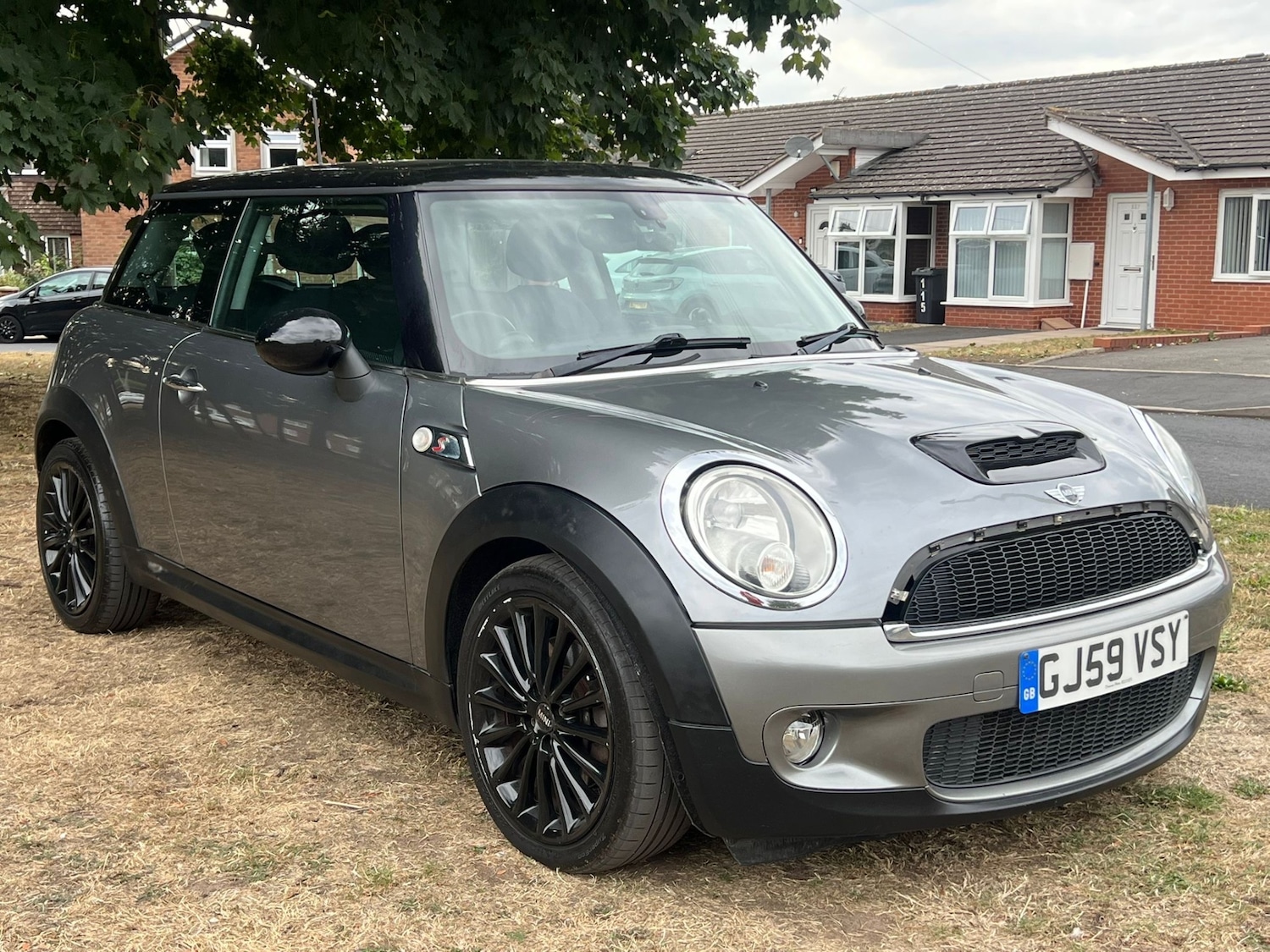 Used MINI Hatch 2009 for sale - 76165244: Photo 1