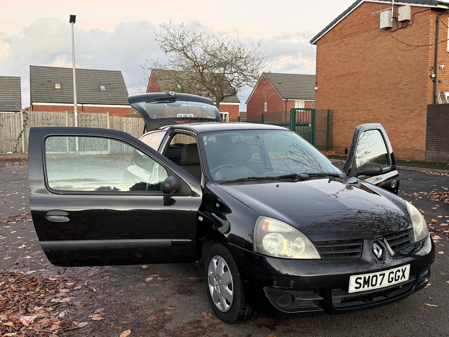 Used Renault Clio 2007 for sale - 76447039: Photo 15