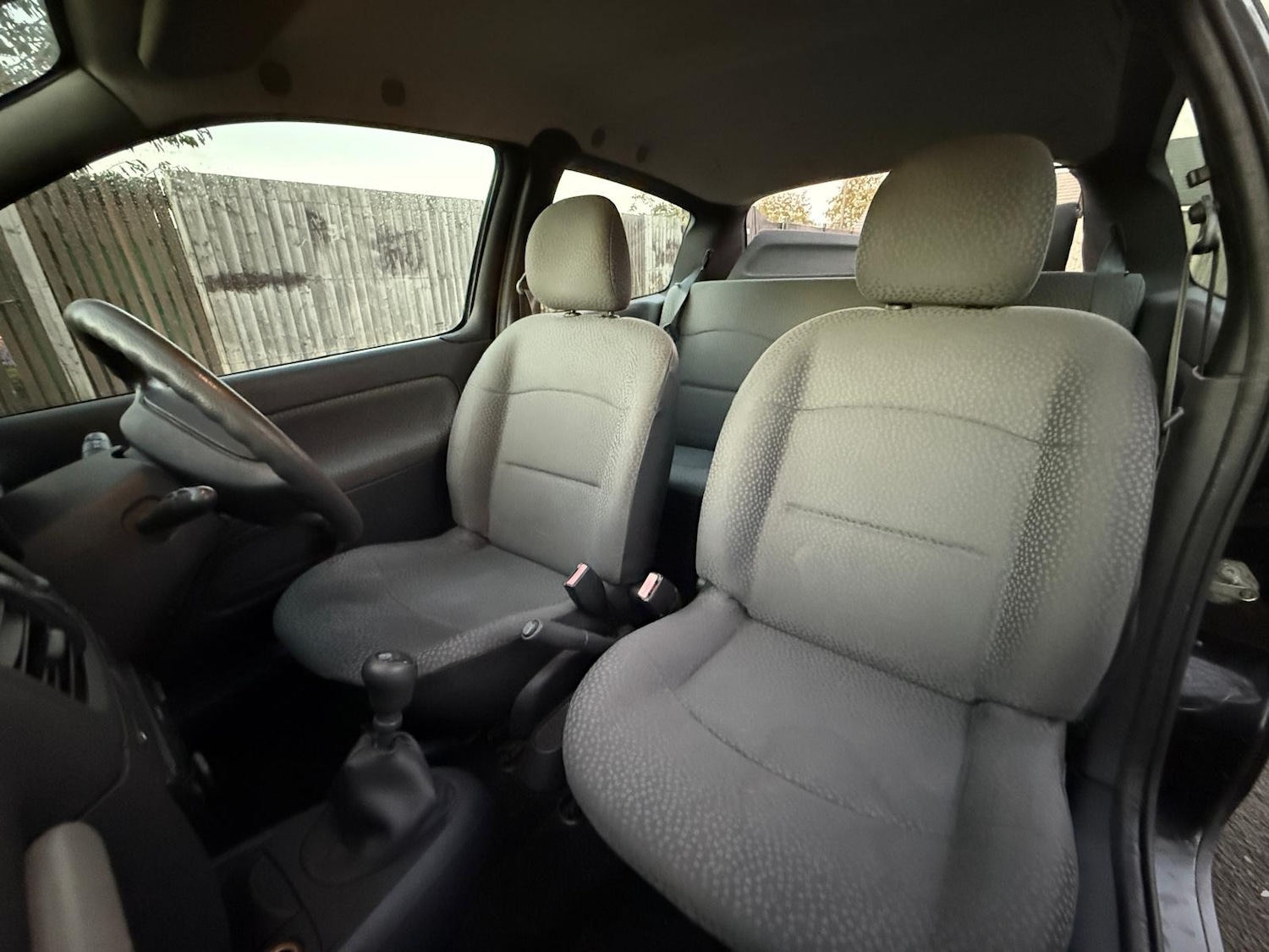 Used Renault Clio 2007 for sale - 76447039: Photo 24