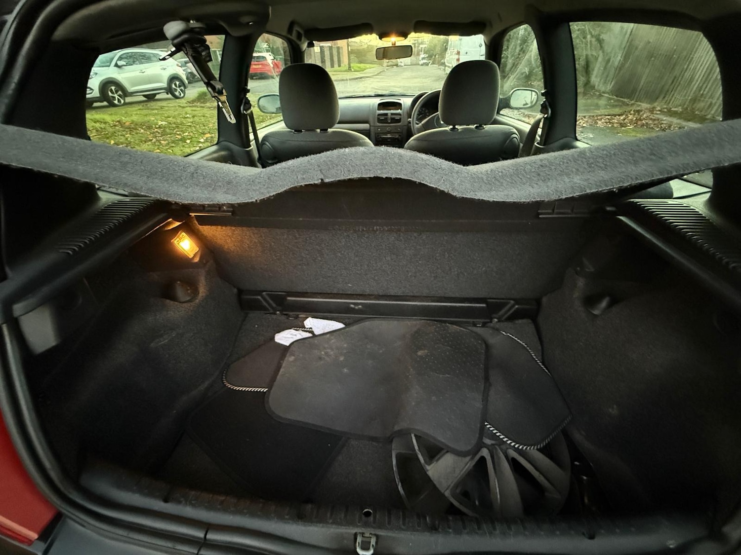 Used Renault Clio 2007 for sale - 76447039: Photo 25