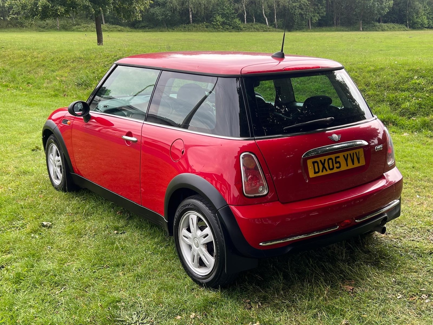 Used MINI Hatch 2005 for sale - 76168087: Photo 2