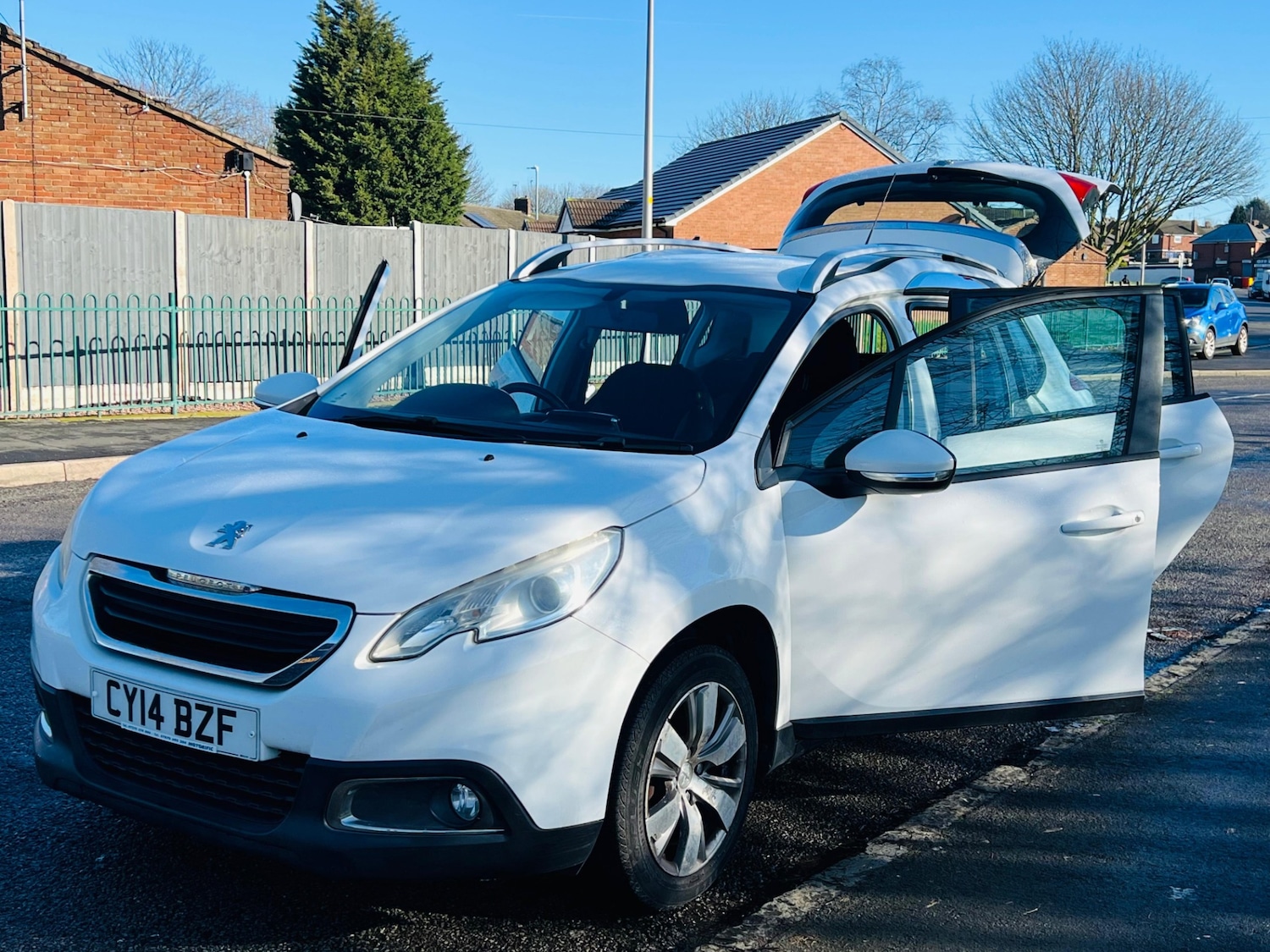 Used Peugeot 2008 2014 for sale - 77551252: Photo 23