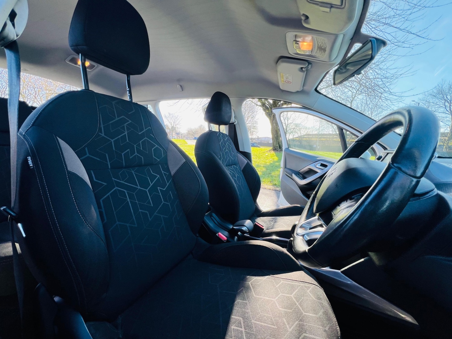 Used Peugeot 2008 2014 for sale - 77551252: Photo 30