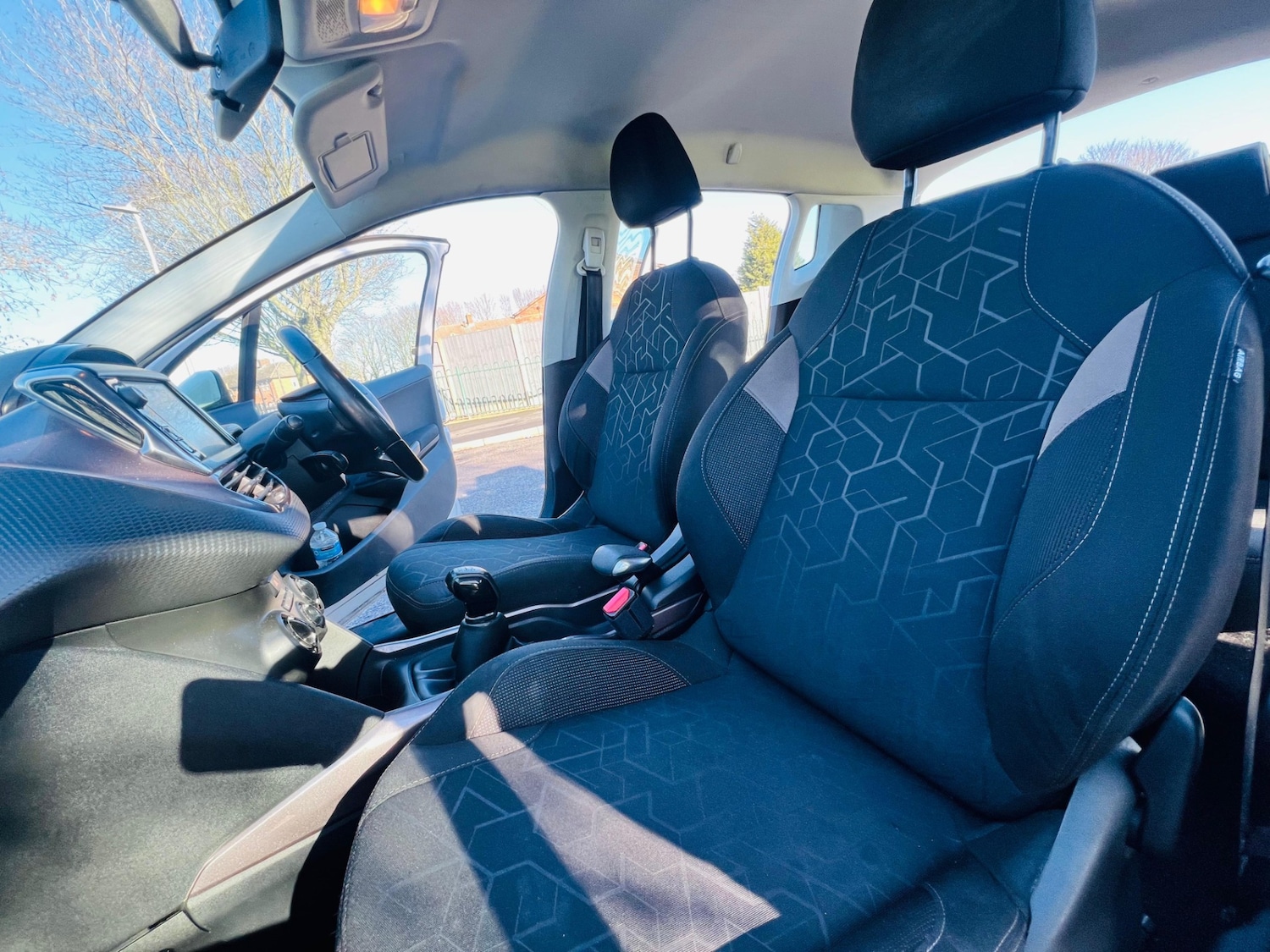 Used Peugeot 2008 2014 for sale - 77551252: Photo 31