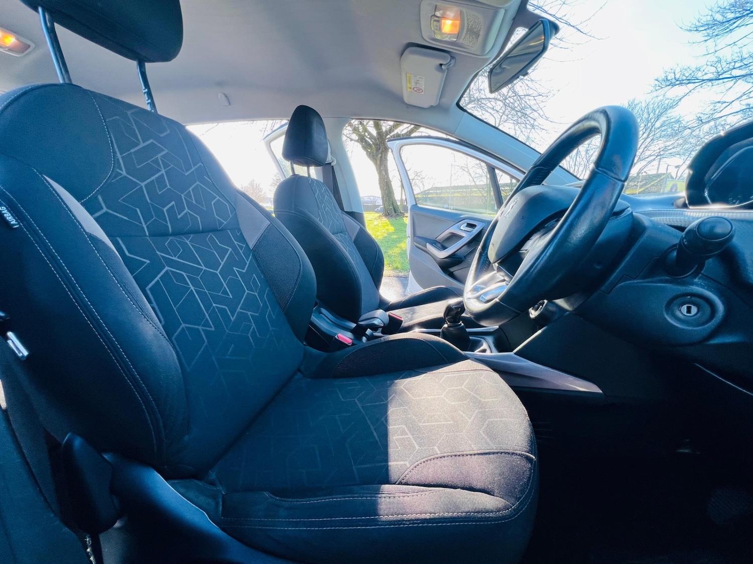 Used Peugeot 2008 2014 for sale - 77551252: Photo 34