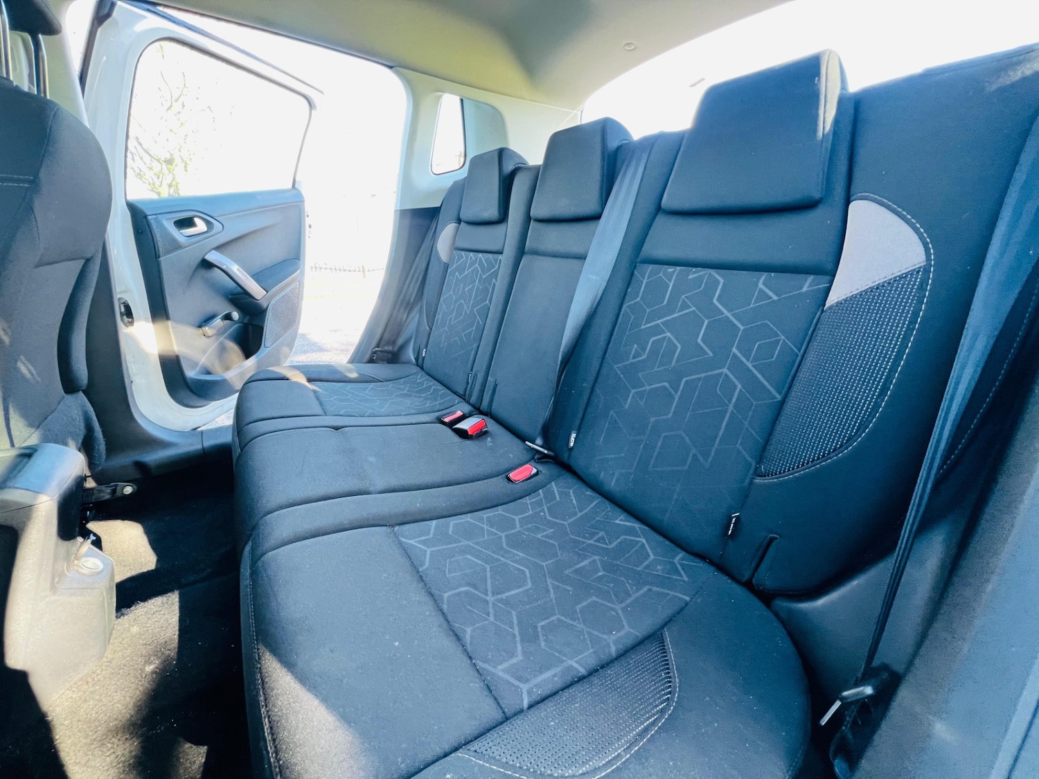 Used Peugeot 2008 2014 for sale - 77551252: Photo 35