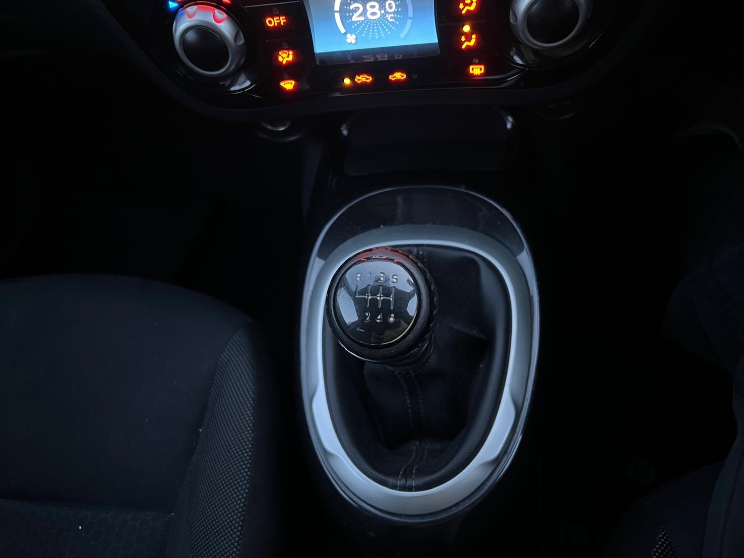 Used Nissan Juke 2015 for sale - 76667801: Photo 27