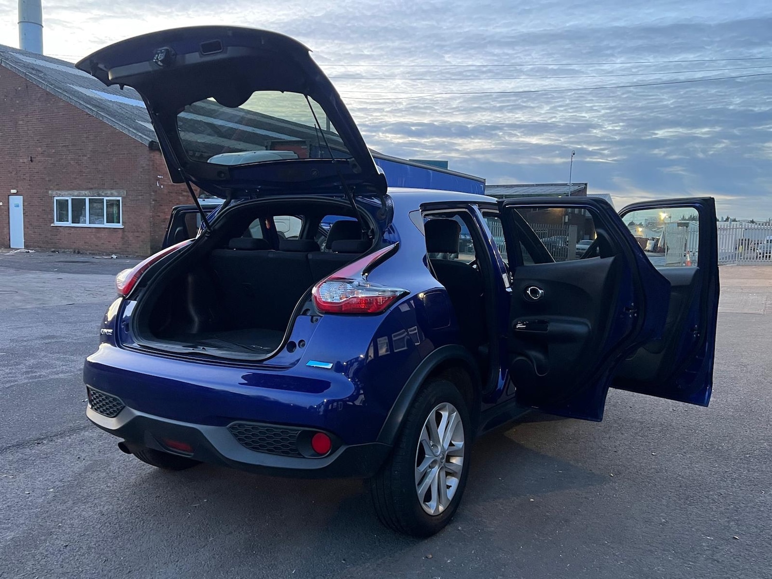 Used Nissan Juke 2015 for sale - 76667801: Photo 39