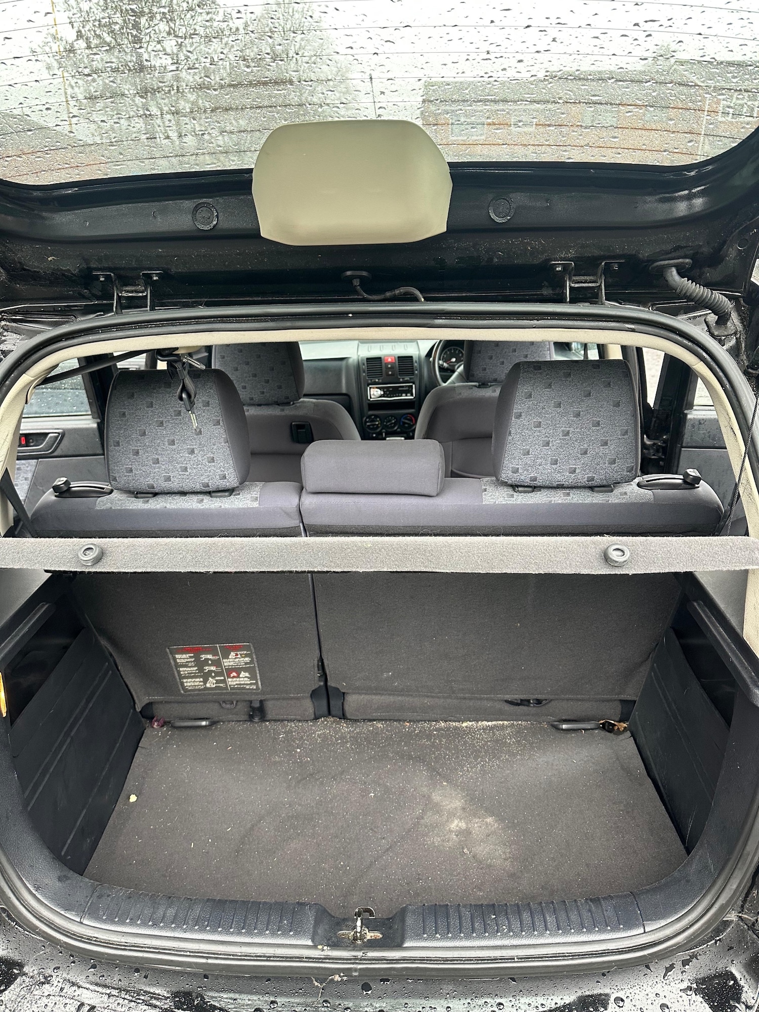 Used Hyundai Getz 2004 for sale - 76983927: Photo 37