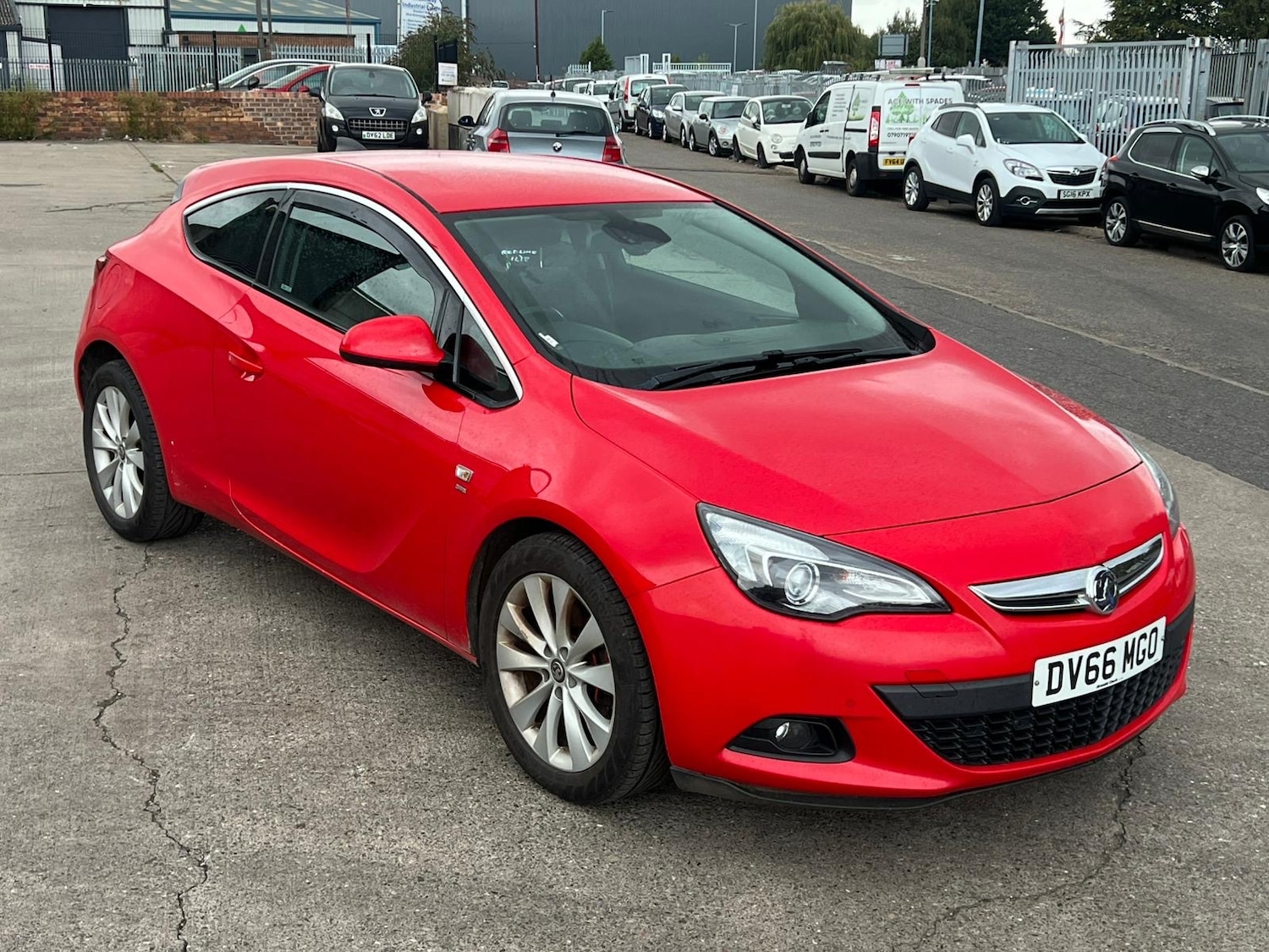 Used Vauxhall Astra GTC 2016 for sale - 76198712: Photo 1