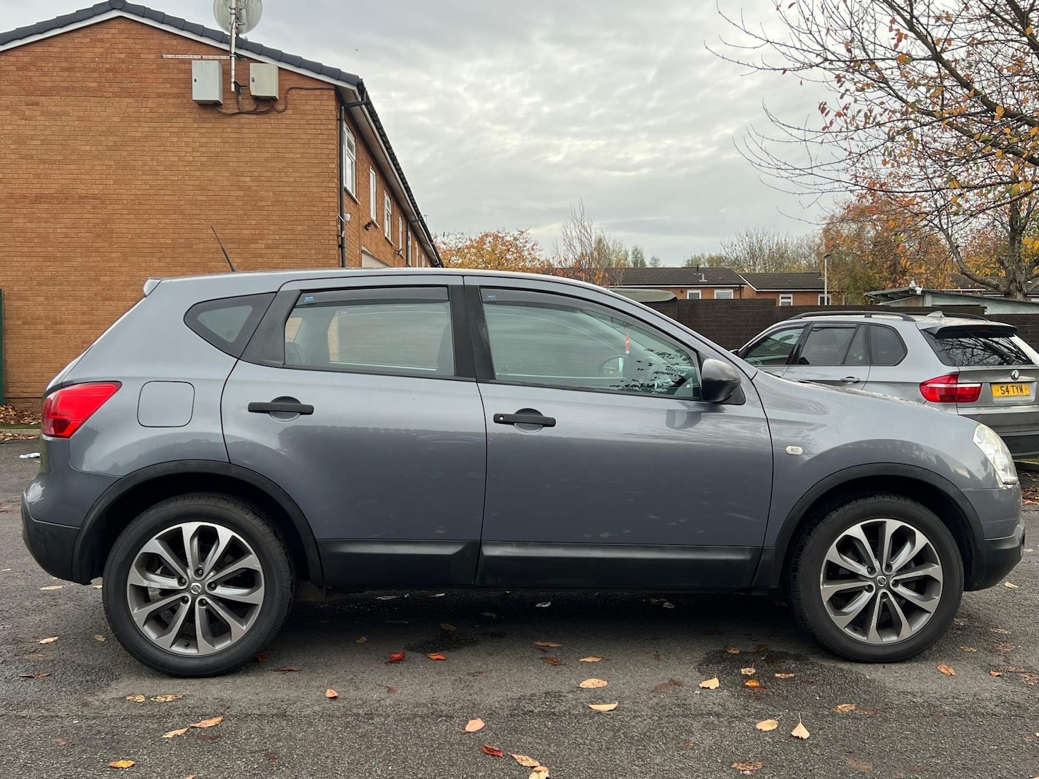 Used Nissan Qashqai 2009 for sale - 76486468: Photo 2