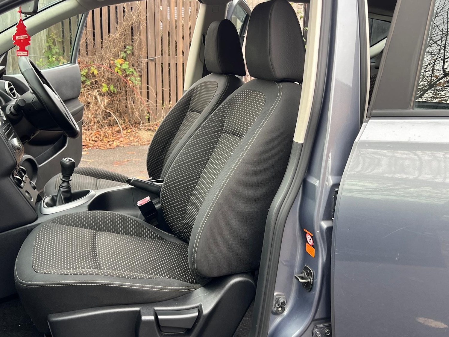 Used Nissan Qashqai 2009 for sale - 76486468: Photo 21