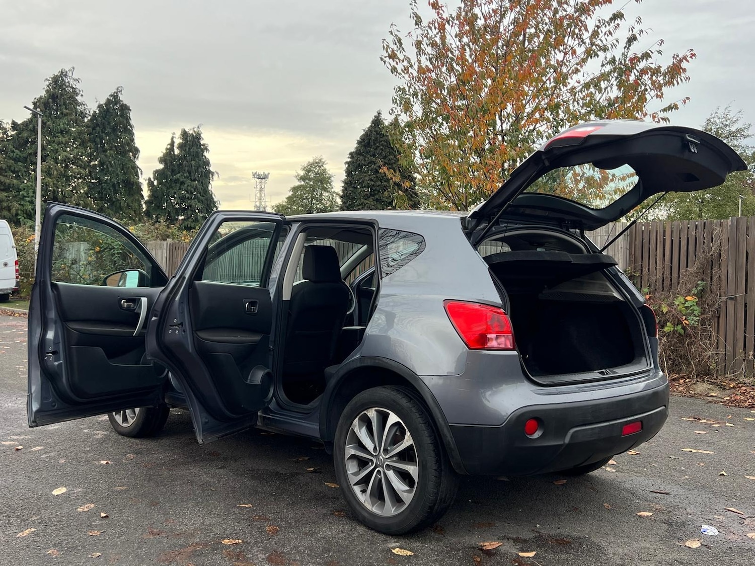 Used Nissan Qashqai 2009 for sale - 76486468: Photo 35