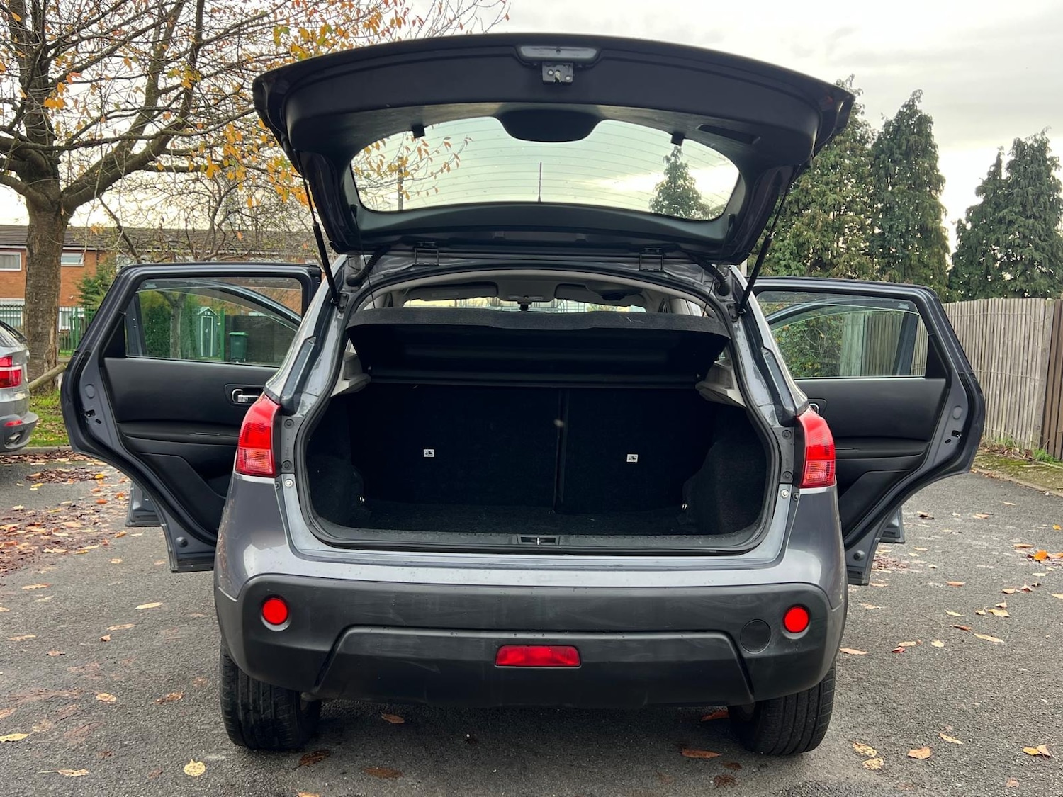 Used Nissan Qashqai 2009 for sale - 76486468: Photo 40