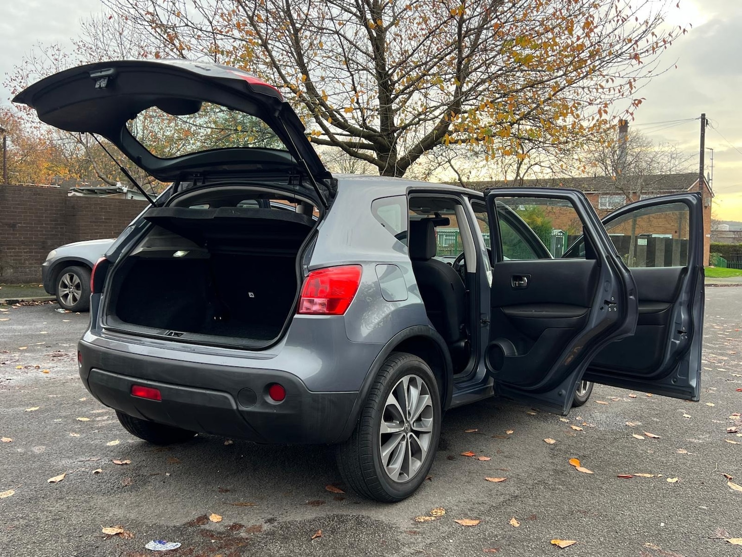 Used Nissan Qashqai 2009 for sale - 76486468: Photo 42