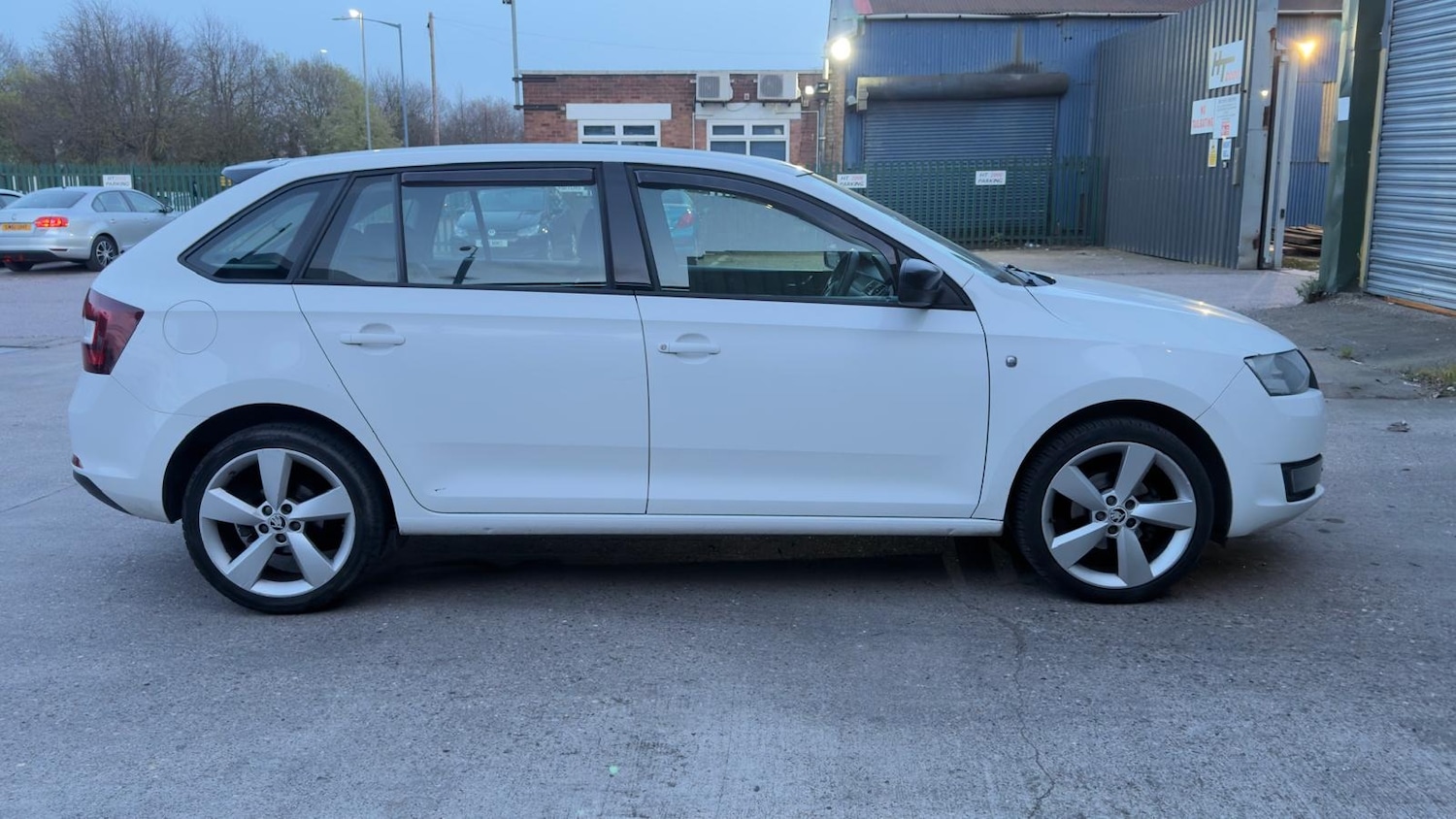 Used Skoda Rapid Spaceback 2014 for sale - 78171675: Photo 14