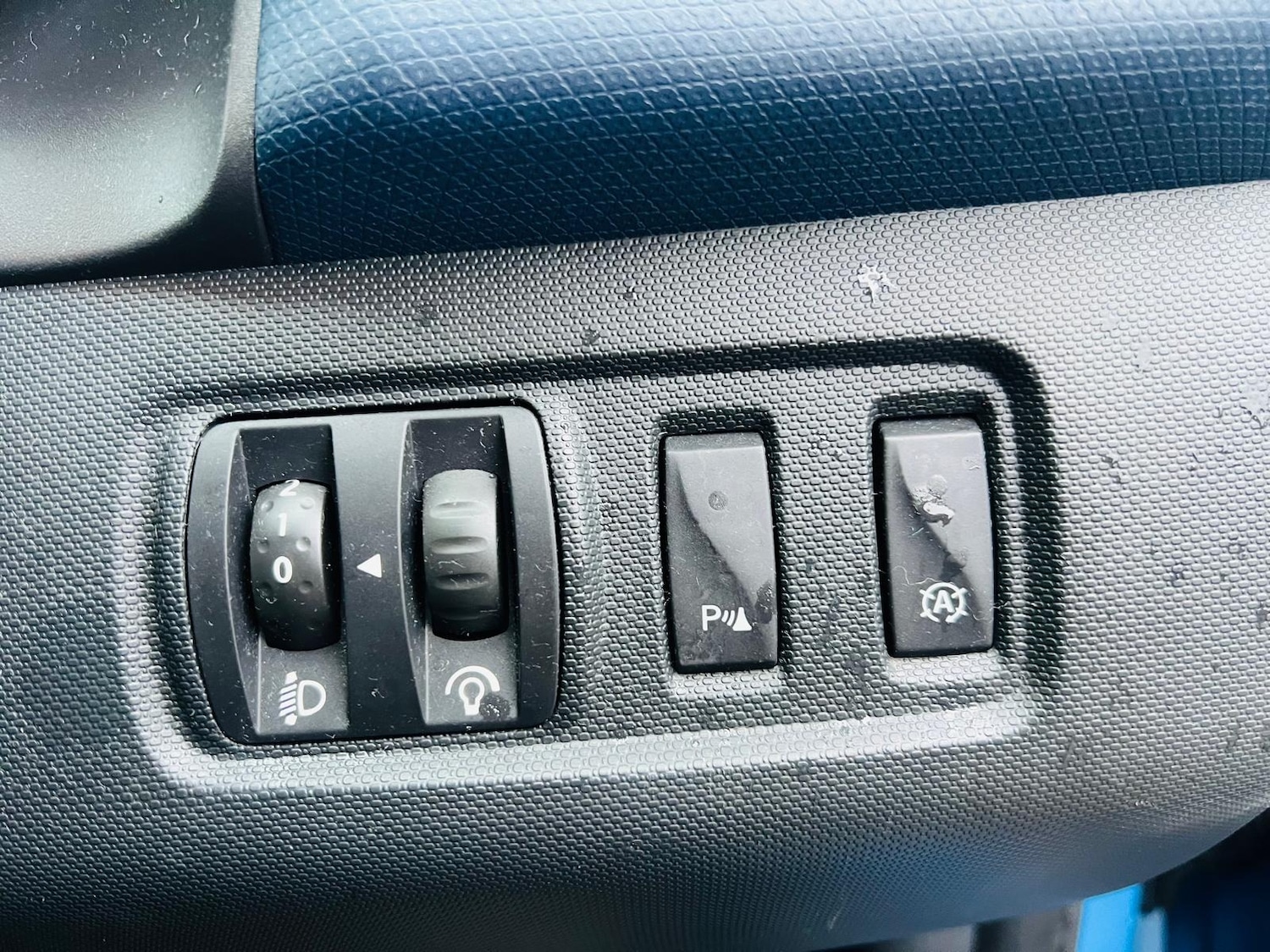 Used Renault Clio 2013 for sale - 77551245: Photo 39