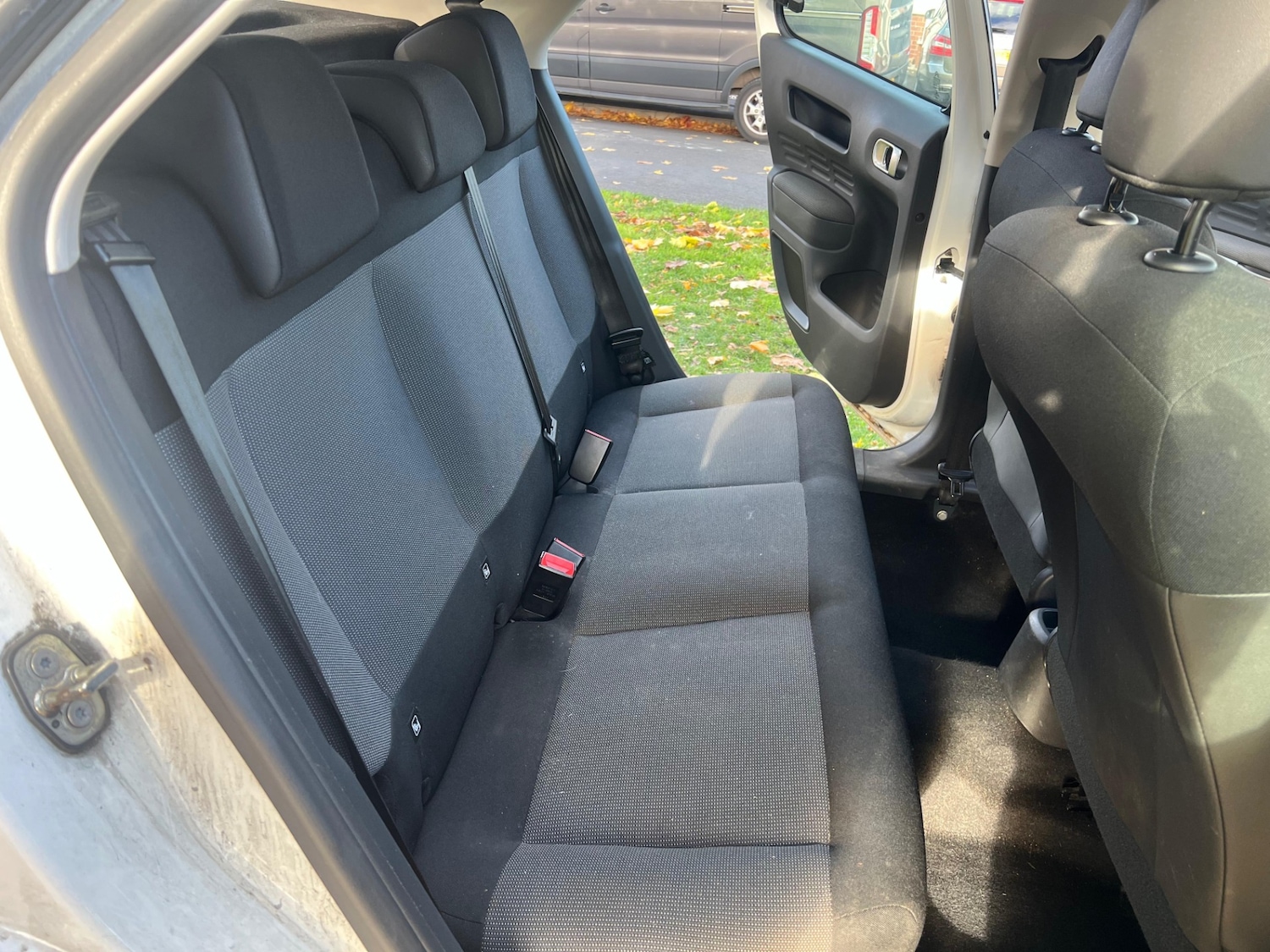 Used Citroen C4 Cactus 2015 for sale - 76389423: Photo 14