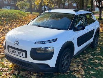 Used Citroen C4 Cactus 2015 for sale - 76389423: Photo