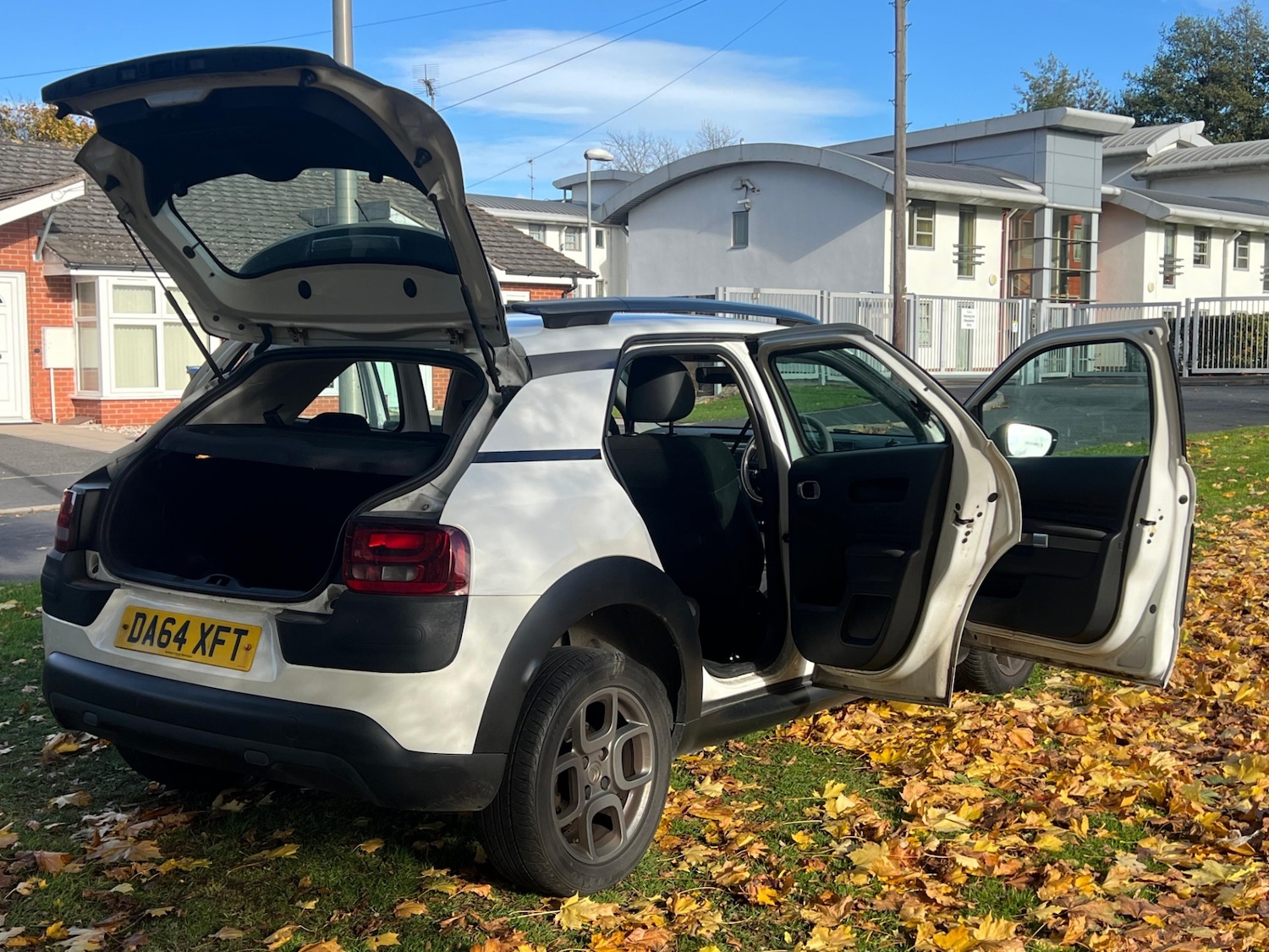 Used Citroen C4 Cactus 2015 for sale - 76389423: Photo 31