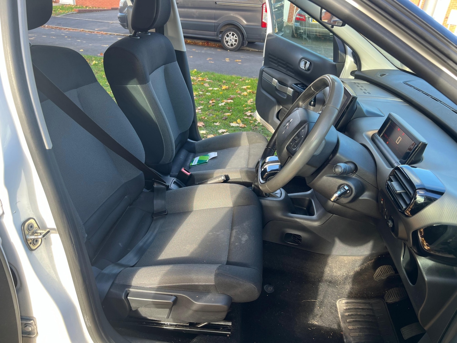 Used Citroen C4 Cactus 2015 for sale - 76389423: Photo 6