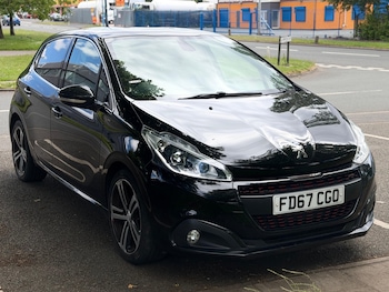 Used Peugeot 208 2017 for sale - 78895941: Photo